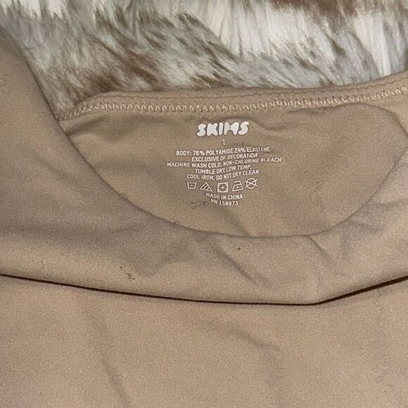 Skims "Fits Everybody" high neck bodysuit | Sz S - Picture 4 of 8